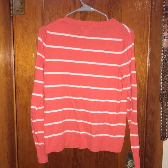 womens M old navy long sleeve - Picture 2 of 4